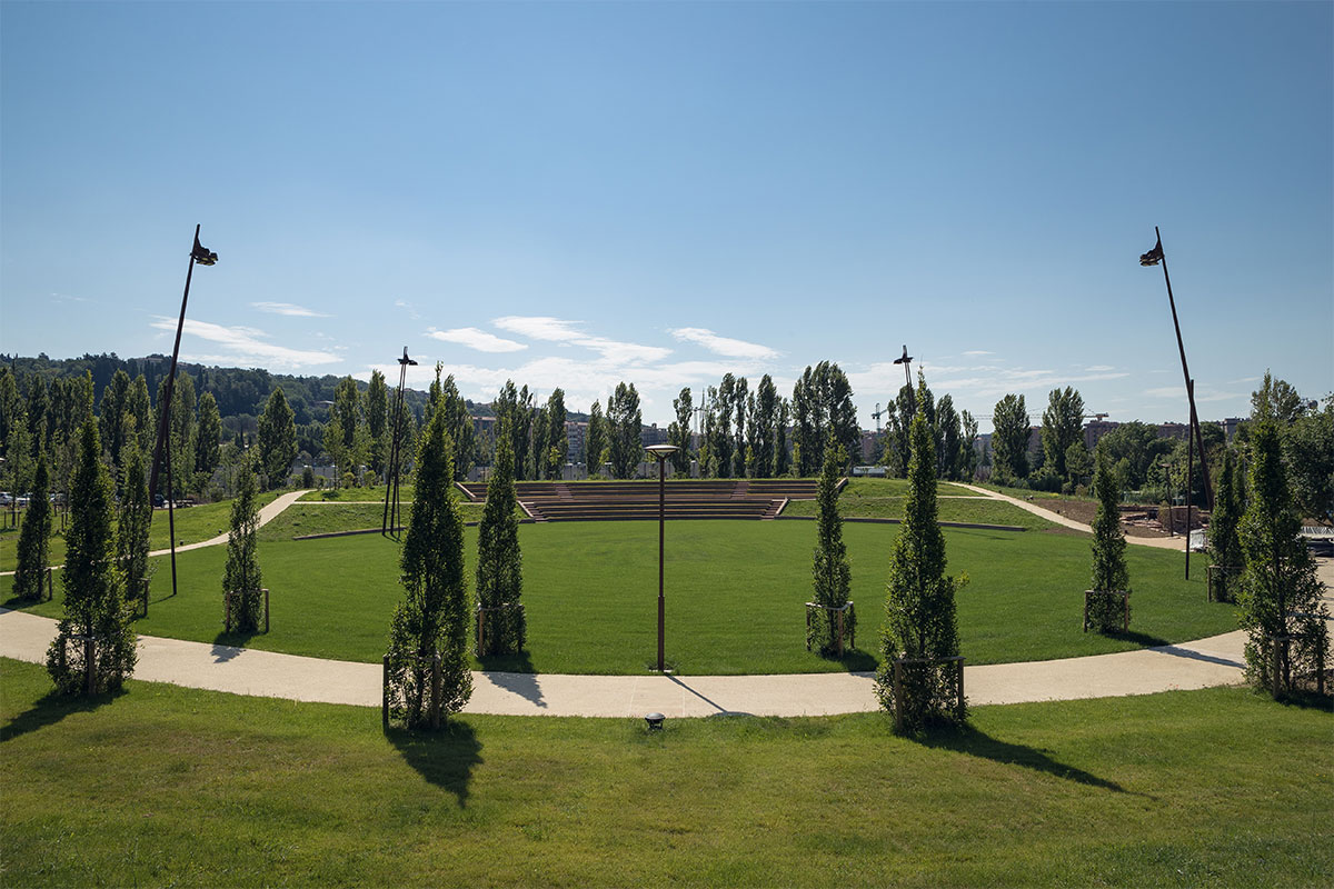 barton_park_arena
